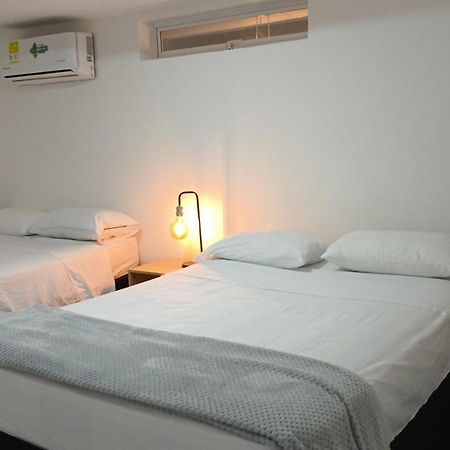 Hotel Aeropuerto Cartagena Buitenkant foto