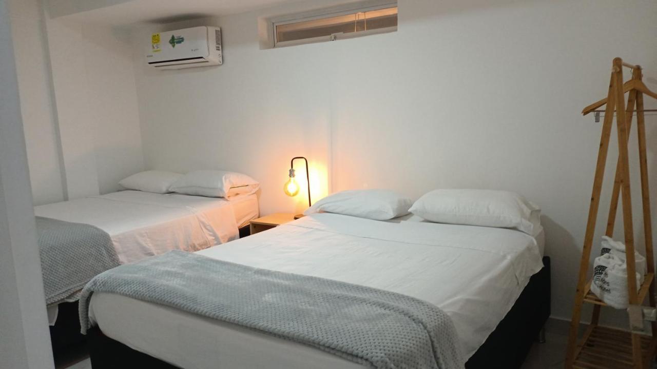 Hotel Aeropuerto Cartagena Buitenkant foto